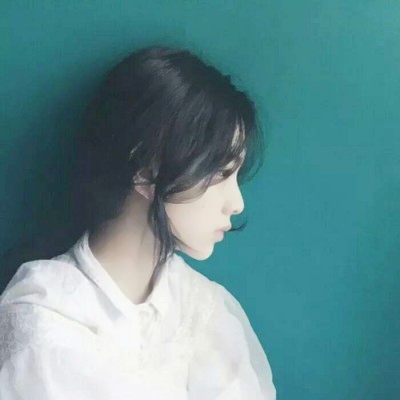 森系清新简约女生头像高清图片