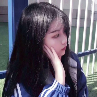 侧脸真人女生头像清新淡雅高清图片