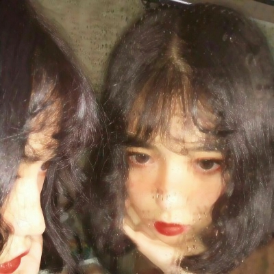 女生头像可爱真人高冷伤感高清图片