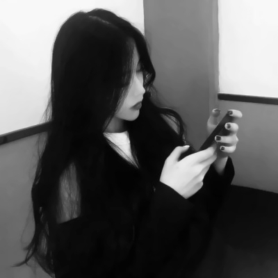 黑白女生头像高清御姐霸气图片