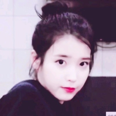 iu李知恩头像图片
