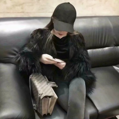 2025超酷最潮女头像图片
