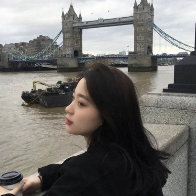 侧颜唯美头像意境女生微信高清图片