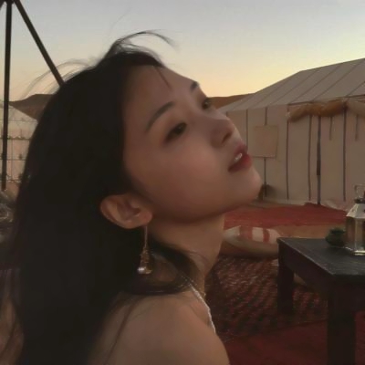 微信头像酷酷女生时尚高冷高清图片