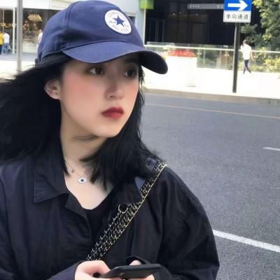 女神高冷气质女生微信头像图片