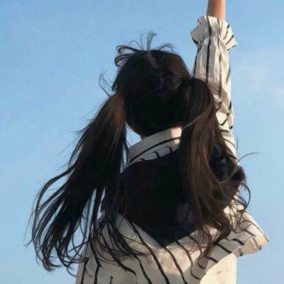 简约微信头像女孩唯美清新图片
