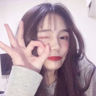 简单单纯可爱女生头像图片