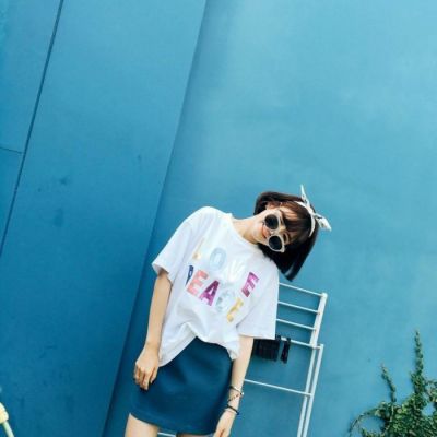 短发女生微信头像小清新图片