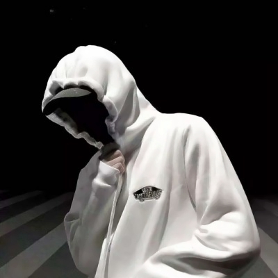 男生头像戴帽子的帅气高清图片