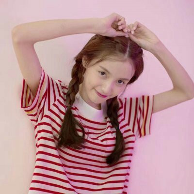 真人女生头像唯美粉色少女心图片