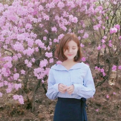 森系清新简约女生头像高清图片