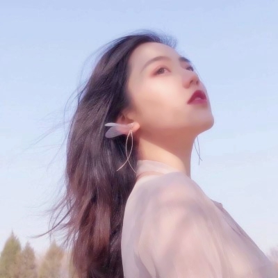 女生气质漂亮近脸唯美侧脸头像图片