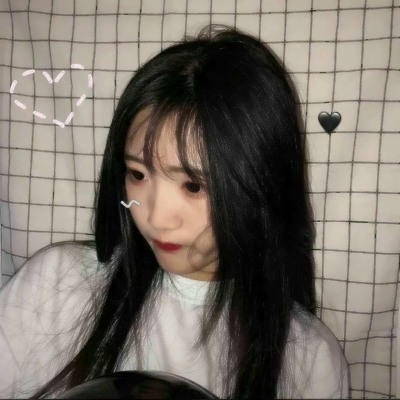 女生头像可爱真人高冷伤感高清图片