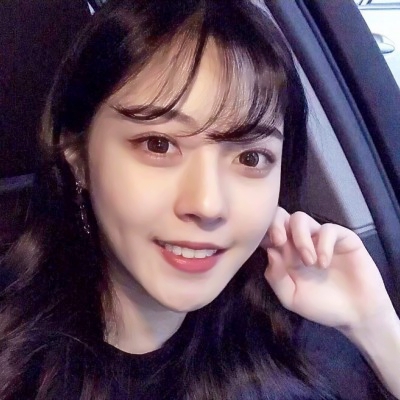 2025超酷最潮女头像图片