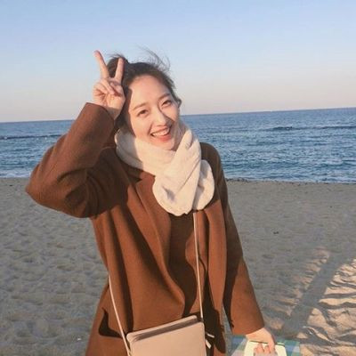 冬天唯美气质美女真人头像图片
