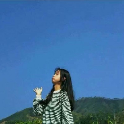 简约微信头像女孩唯美清新图片