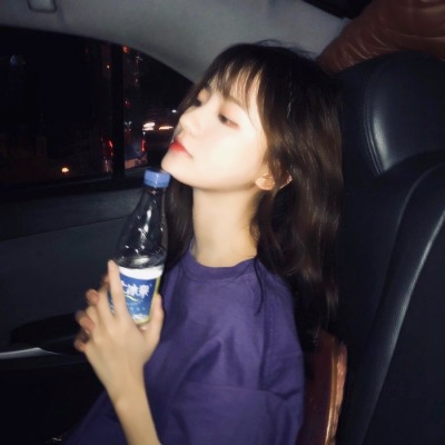 侧颜唯美头像意境女生微信高清图片