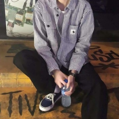 小哥哥真人照帅气图片头像