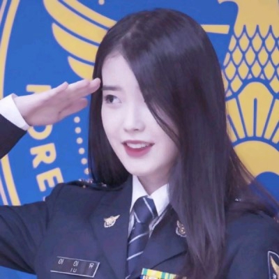 iu李知恩头像图片