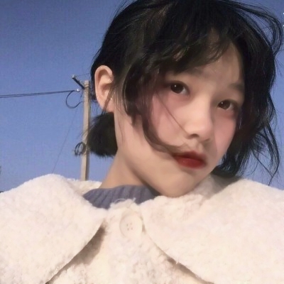 可爱的真人女头漂亮高清图片