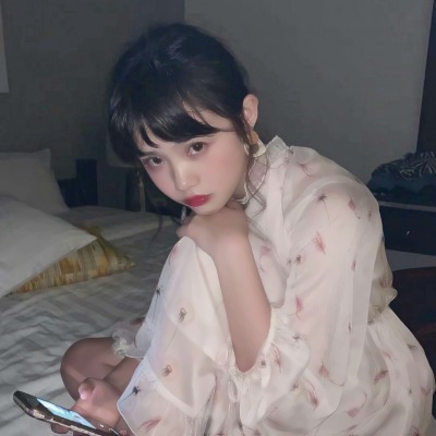可爱的真人女头漂亮高清图片