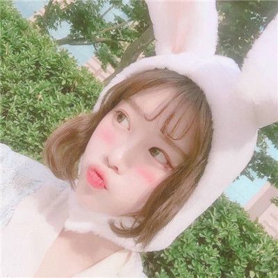 真人女生头像唯美粉色少女心图片
