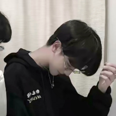 基头真人头像高清双人
