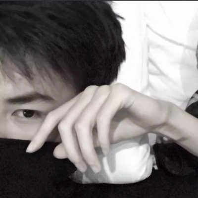 个性网男生头像部位男生高清图片