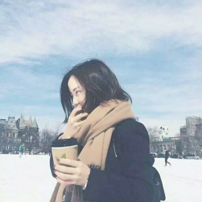森系清新简约女生头像高清图片