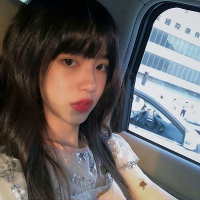 可爱的真人女头漂亮高清图片