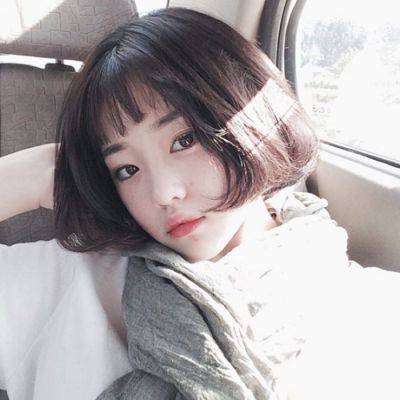 短发女生微信头像小清新图片