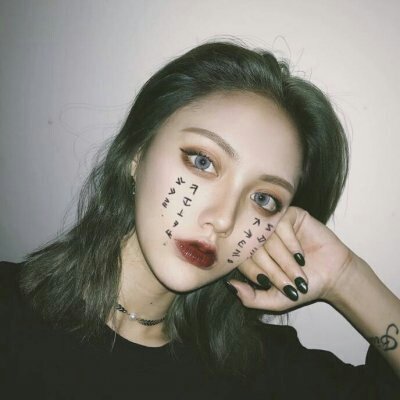 霸气真人头像女生高冷时尚高清图片