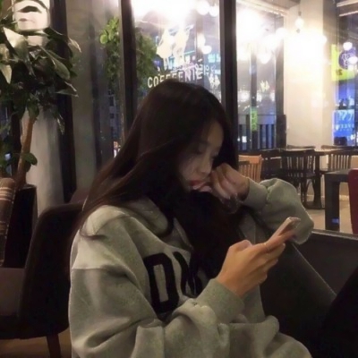 侧颜唯美头像意境女生微信高清图片
