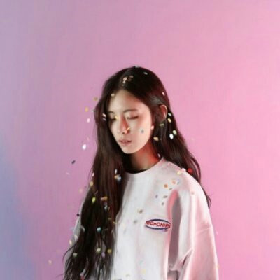 真人女生头像唯美粉色少女心图片