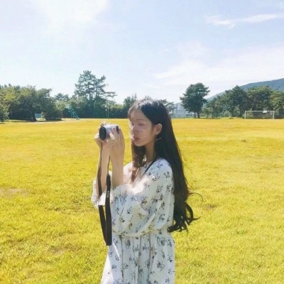 森系清新简约女生头像高清图片