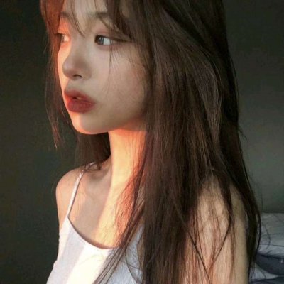 伤感女头高冷ins高清图片