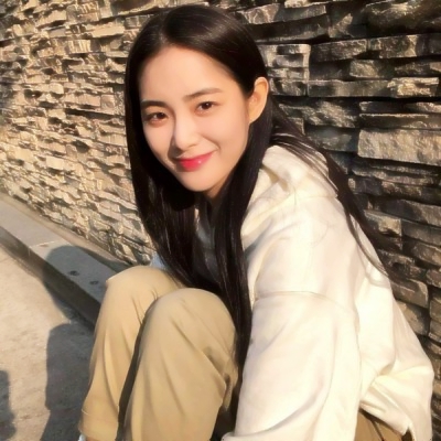 气质潮流女头像个性网图