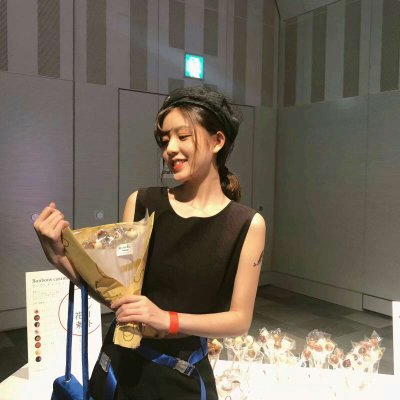 女头优质ins高清真人图片