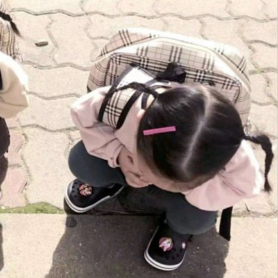露脸头像女可爱小孩