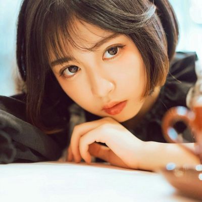 阳光微笑头像女生唯美小清新风景图片
