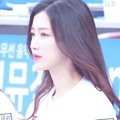 女生清新头像清纯可爱真人高清图片