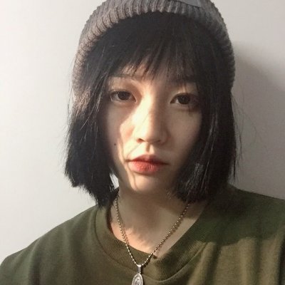 短发女孩微信头像图片