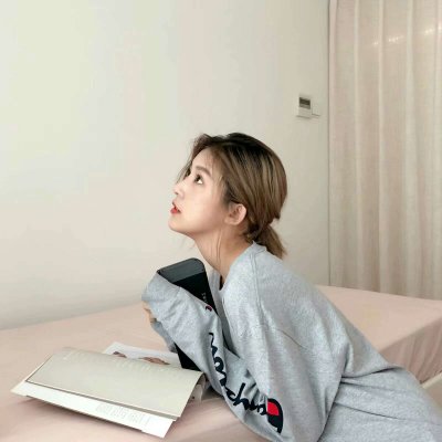 女头优质ins高清真人图片