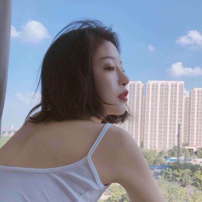 短发女孩微信头像图片