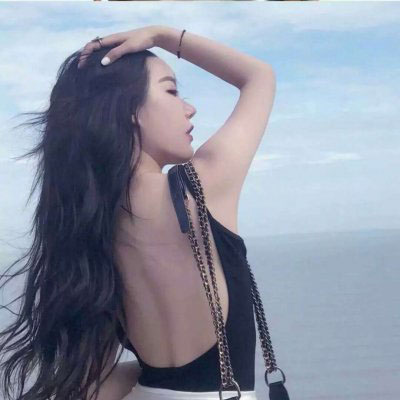 超露头像
