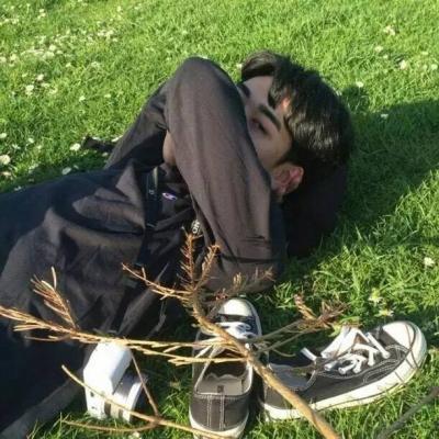 真实不像网图的男生头像