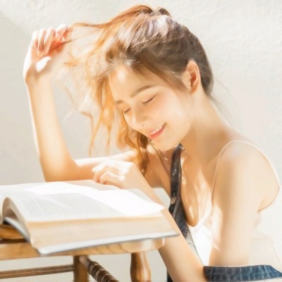 美女头像清新自然漂亮高清图片