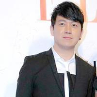 成熟帅气稳重男人微信头像图片