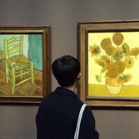 男的头像帅气的背影图片