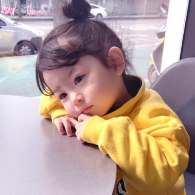 露脸头像女可爱小孩